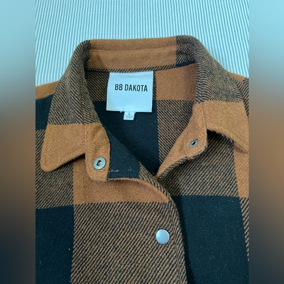 BB Dakota Plaid Shacket - Picture 2 of 3